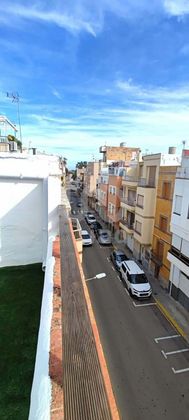 Foto 2 de Dúplex en venda a calle Bisbe Aznar de 2 habitacions amb terrassa