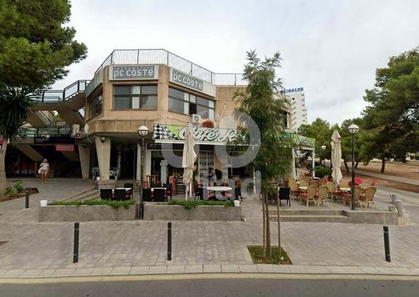 Foto 2 de Local en venda a avenida De Cas Saboners de 740 m²