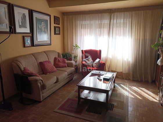Foto 1 de Piso en venta en Centro - Soria de 4 habitaciones con terraza y garaje