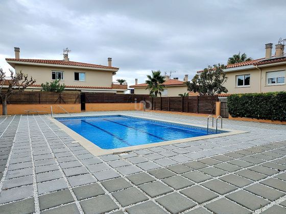 Foto 1 de Casa en venda a Sant Pol de Mar de 4 habitacions amb terrassa i jardí