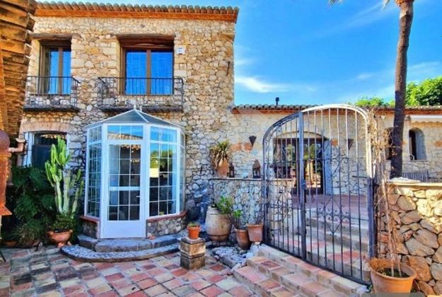 Foto 2 de Casa en venda a Jalón/Xaló de 6 habitacions amb terrassa i piscina