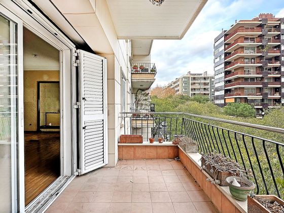 Foto 1 de Piso en venta en Pedralbes de 5 habitaciones con terraza y ascensor
