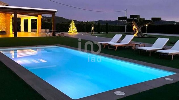 Foto 1 de Casa en venda a Useras/Useres (les) de 5 habitacions amb terrassa i piscina