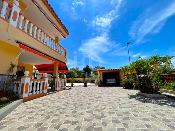 Foto 1 de Casa en venda a calle Monte Teide de 6 habitacions amb terrassa i piscina