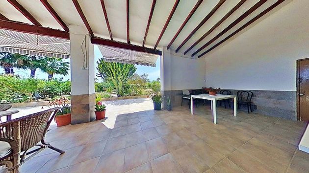 Foto 2 de Casa en venda a La Foia - Daimés - Asprella de 4 habitacions amb piscina i jardí