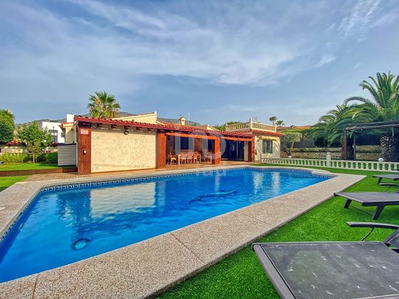 Foto 1 de Venta de casa en L'Albir-Zona Playa de 4 habitaciones con terraza y piscina