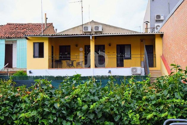 Foto 2 de Casa en venda a Sant Vicenç de Castellet de 4 habitacions amb terrassa i piscina