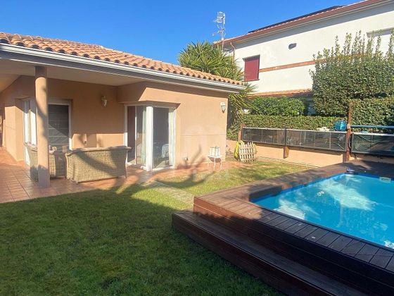 Foto 1 de Casa en venda a calle De Les Heures de 3 habitacions amb terrassa i piscina