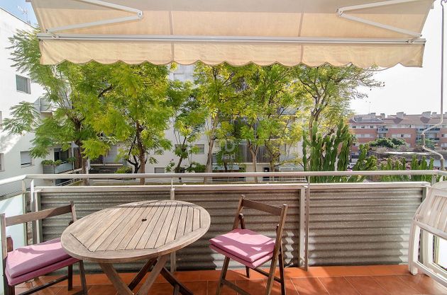 Foto 2 de Pis en venda a Can Girona - Terramar - Can Pei - Vinyet de 3 habitacions amb terrassa i garatge