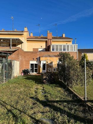 Foto 2 de Casa en venta en travesía Doctor Santos Olivera de 5 habitaciones con terraza