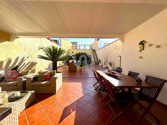 Foto 2 de Venta de casa en Olèrdola de 5 habitaciones con terraza y piscina