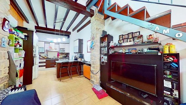 Foto 2 de Casa en venda a calle De la Gloria de 3 habitacions amb terrassa i aire acondicionat
