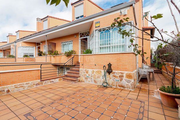 Foto 2 de Casa en venta en Valdepelayo - Montepinos - Arroyo Culebro de 4 habitaciones con terraza y piscina
