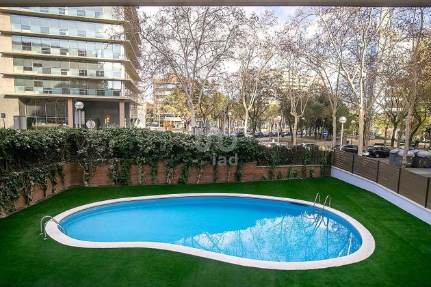 Foto 1 de Pis en venda a calle D'agustina Saragossa de 3 habitacions amb terrassa i piscina