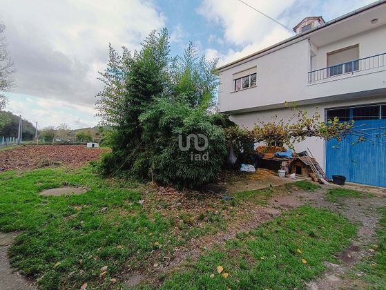 Foto 2 de Venta de casa en Monforte de Lemos de 4 habitaciones y 237 m²