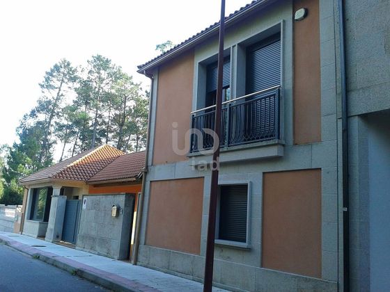 Foto 1 de Casa en venda a Moraña de 4 habitacions i 415 m²