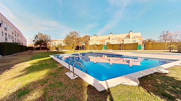 Foto 2 de Pis en venda a Riudoms de 3 habitacions amb piscina i garatge