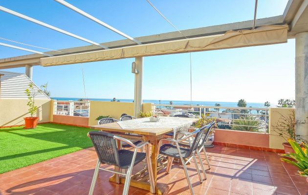 Foto 2 de Àtic en venda a calle Profesor Manuel Broseta de 3 habitacions amb terrassa i piscina