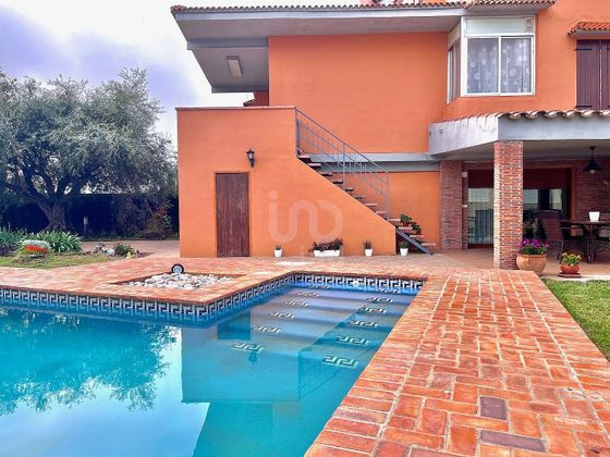 Foto 2 de Venta de casa en Torreblanca de 4 habitaciones con terraza y piscina
