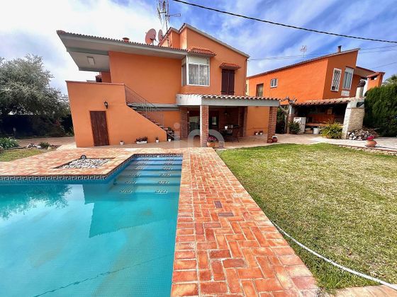 Foto 1 de Venta de casa en Torreblanca de 4 habitaciones con terraza y piscina