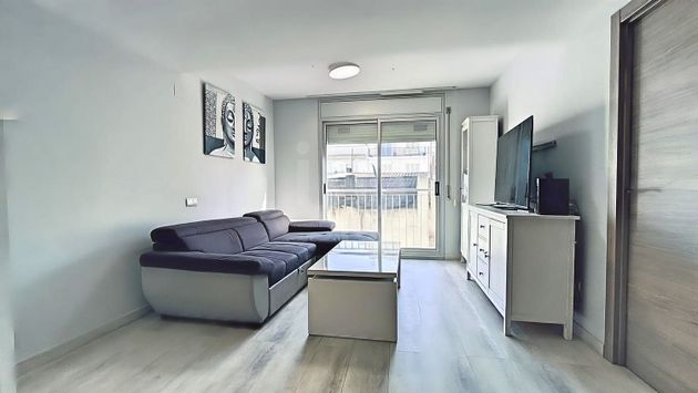 Foto 2 de Piso en venta en Les Roquetes de 2 habitaciones con terraza y aire acondicionado