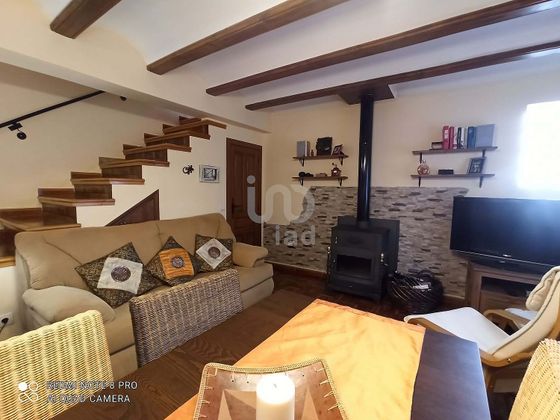 Foto 2 de Casa en venda a Castielfabib de 3 habitacions amb terrassa