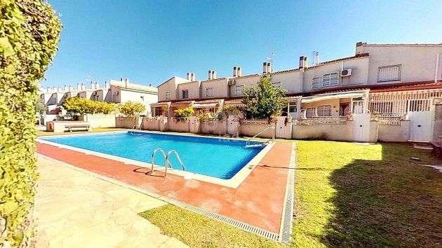 Foto 1 de Venta de casa en Ponent - Barri de França de 2 habitaciones con piscina
