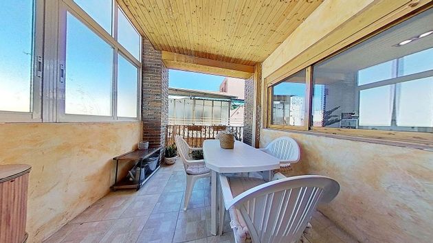 Foto 2 de Pis en venda a Centro - Elche de 2 habitacions amb terrassa i aire acondicionat