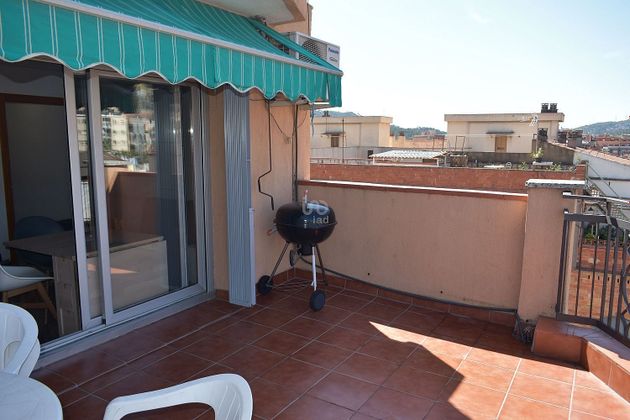 Foto 2 de Àtic en venda a calle Colon de 2 habitacions amb terrassa i aire acondicionat