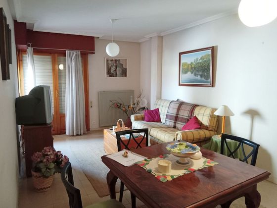 Foto 1 de Piso en venta en Bañeza (La) de 3 habitaciones con terraza y garaje