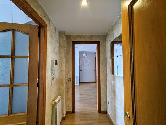 Foto 1 de Venta de dúplex en Sant Fruitós de Bages de 3 habitaciones con terraza y ascensor