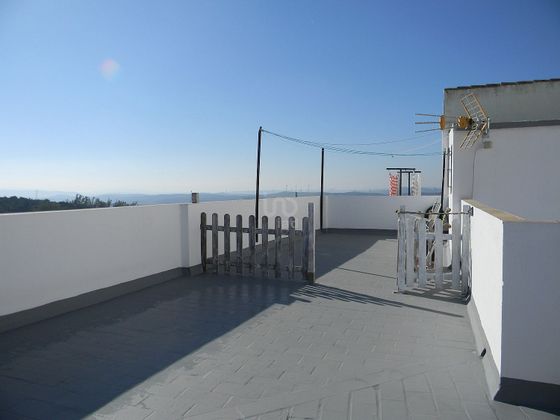 Foto 2 de Venta de casa en calle San Pedro de 5 habitaciones con terraza
