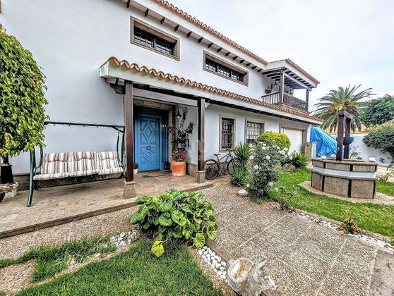 Foto 1 de Casa en venta en San Cristóbal de La Laguna - La Vega - San Lázaro de 7 habitaciones con terraza y jardín