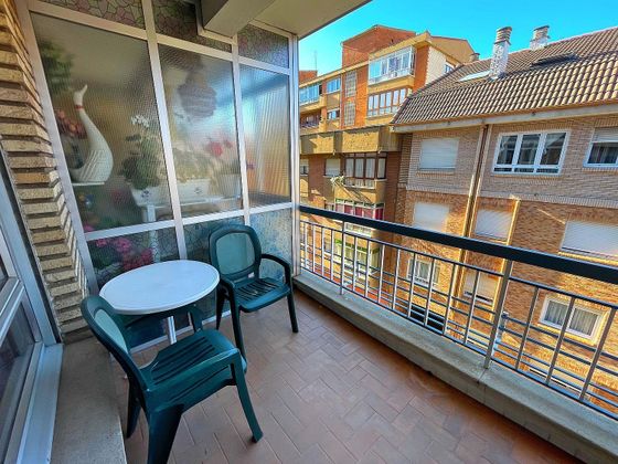 Foto 2 de Pis en venda a Crucero - Pinilla de 4 habitacions amb terrassa i garatge