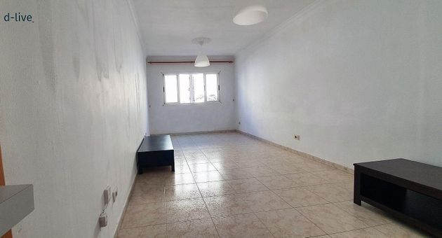 Foto 2 de Venta de piso en calle Ingeniero Doreste de 3 habitaciones con garaje
