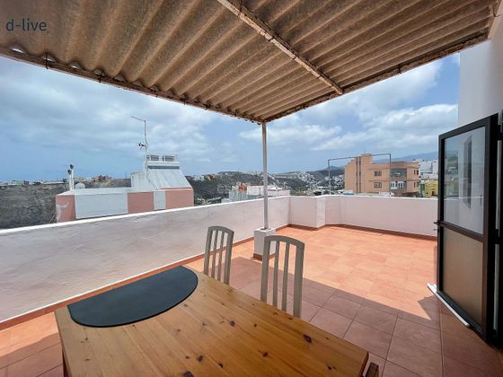 Foto 1 de Ático en venta en calle Doña Pino Apolinario de 4 habitaciones con terraza