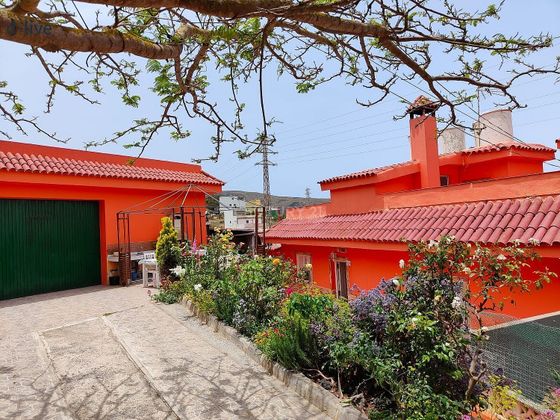 Foto 2 de Xalet en venda a calle Santa Barbara de 3 habitacions amb terrassa i garatge