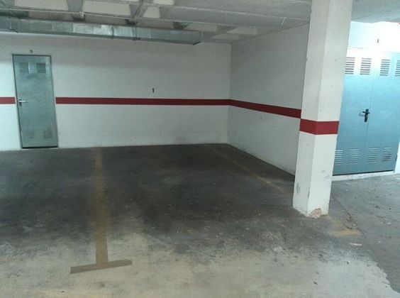 Foto 1 de Garaje en venta en Saladar de 31 m²