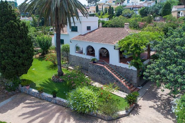 Foto 2 de Xalet en venda a La Pedrera-Vessanes de 4 habitacions amb terrassa i jardí