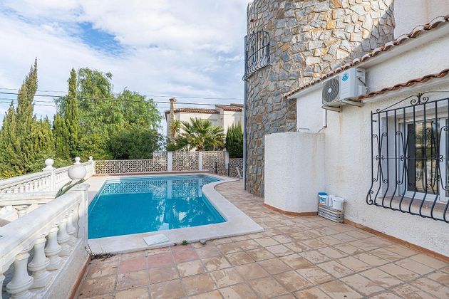 Foto 2 de Xalet en venda a Zona Puerto Blanco - Maryvilla de 7 habitacions amb terrassa i piscina