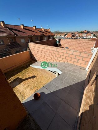 Foto 1 de Casa en venda a calle Centro de 4 habitacions amb terrassa i piscina