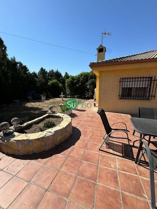 Foto 2 de Chalet en venta en calle Fuente Serena de 3 habitaciones con terraza y piscina