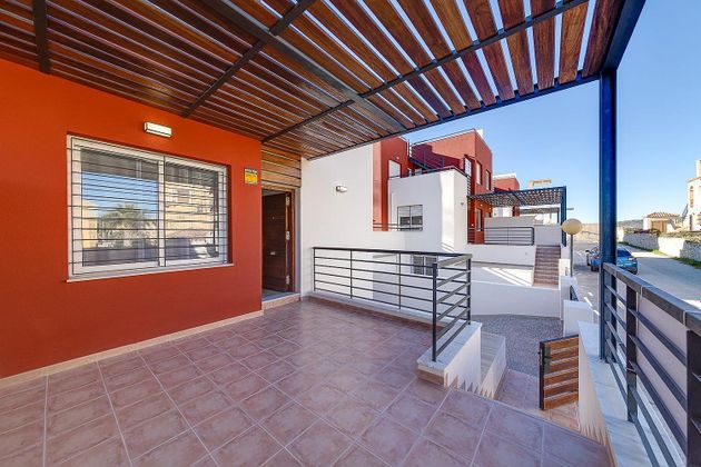 Foto 2 de Casa en venda a Almoradí de 3 habitacions amb terrassa i garatge