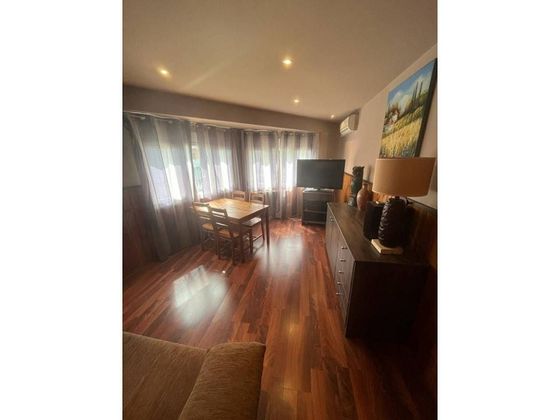 Foto 1 de Pis en venda a Els Pins de 3 habitacions amb terrassa i aire acondicionat
