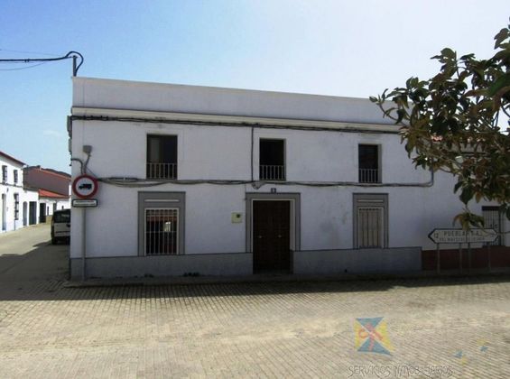 Foto 2 de Casa en venda a plaza De Espana de 5 habitacions amb terrassa i garatge