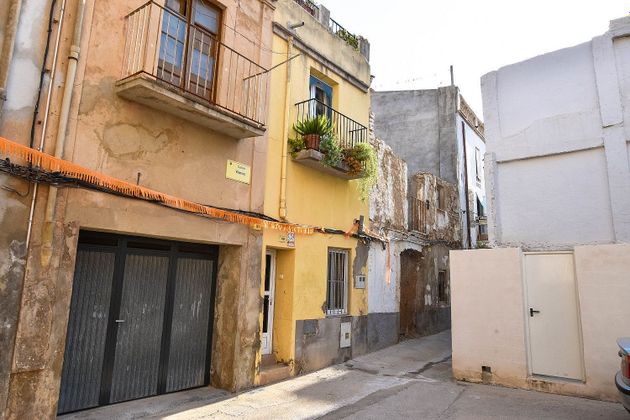 Foto 1 de Casa adossada en venda a calle Vilanova de 4 habitacions amb terrassa i calefacció