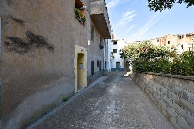 Foto 2 de Casa adossada en venda a calle Vilanova de 4 habitacions amb terrassa i calefacció