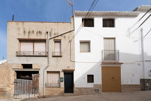 Foto 1 de Casa adosada en venta en calle Romelia de 5 habitaciones con terraza