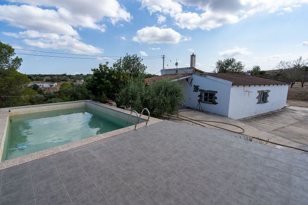 Foto 1 de Xalet en venda a Garcia de 3 habitacions amb terrassa i piscina