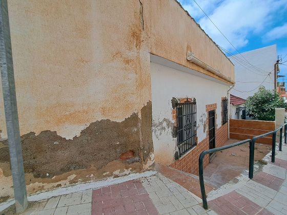 Foto 2 de Casa adosada en venta en San Alberto - Tejar de Salyt de 3 habitaciones con terraza